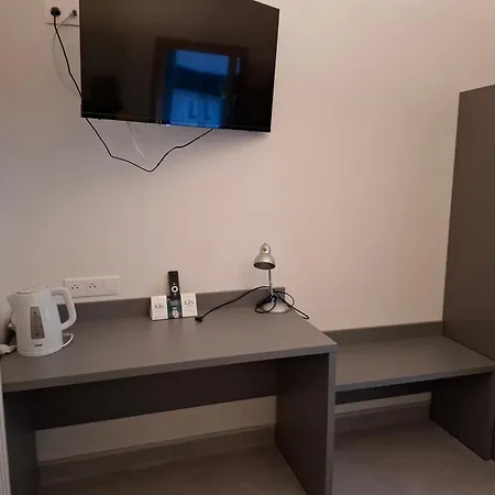 Logis Restaurant Les Rives De L'arzon Hotel 2*