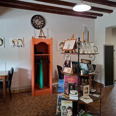 Logis Restaurant Les Rives De L'arzon Hotel Vorey