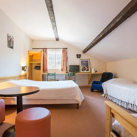 Hotell Logis Restaurant Les Rives De L'arzon 2*